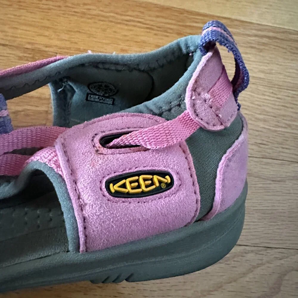 KEEN Youth Newport Water Sport Waterproof Sandals Size 6